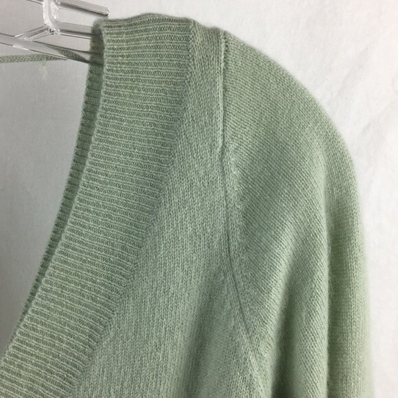 Arden B 100% Cashmere Pistachio Green Long Sleeve sweater S - Picture 6 of 9